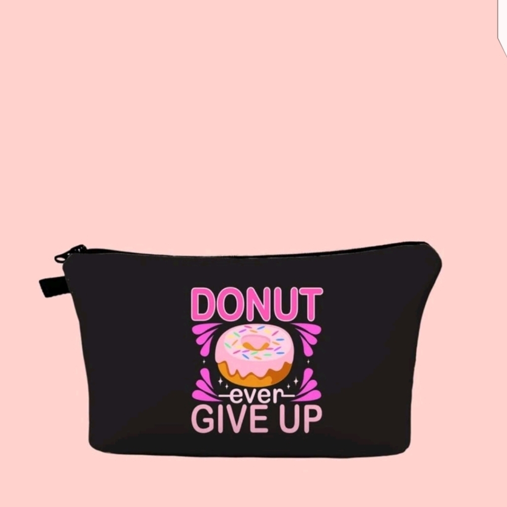 ✨3 FOR $28✨ 🆕🍩"DONUT EVER GIVE UP" MAKE-UP BAG🍩